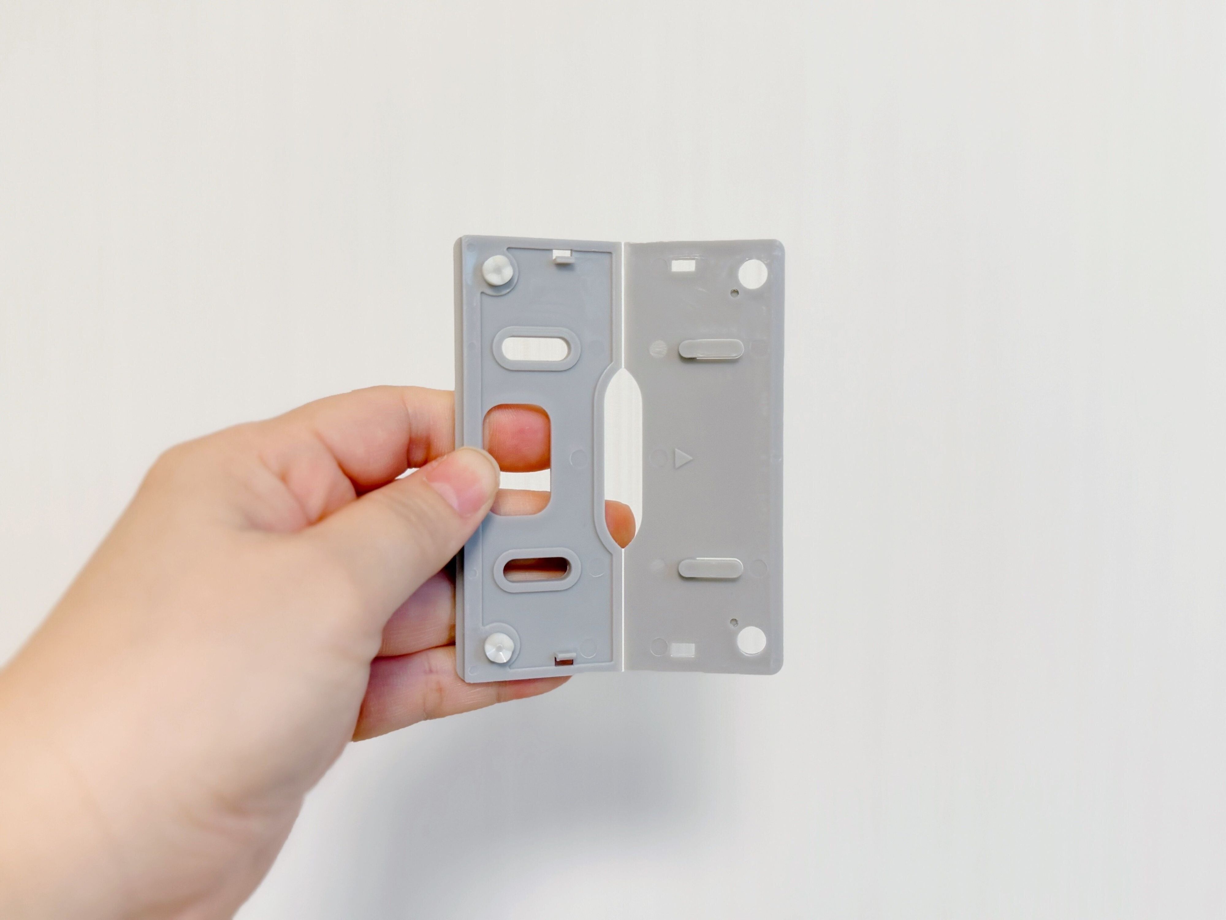 飛ぶように売れてる【ダイソー】「ミニマル文房具」超優秀人気グッズ3選