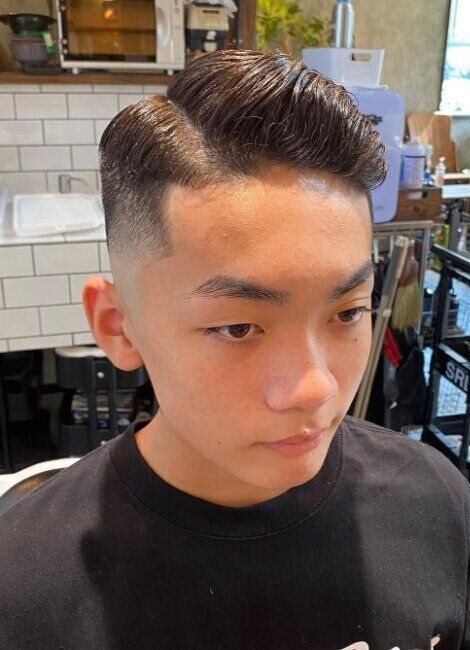 どんな髪質でもOK！七三分けパートスタイル