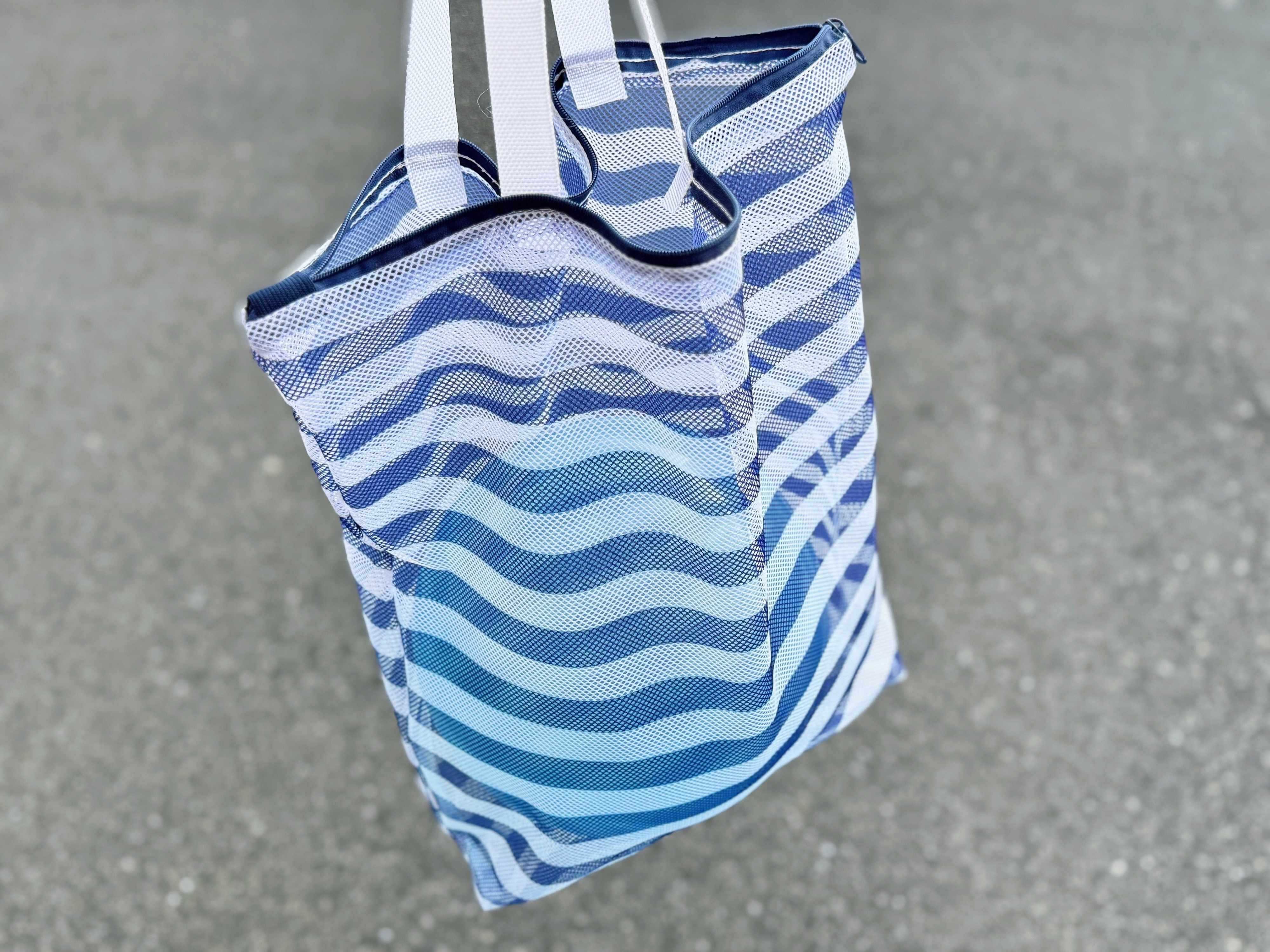 持ち手付きだから持ち運びもラク