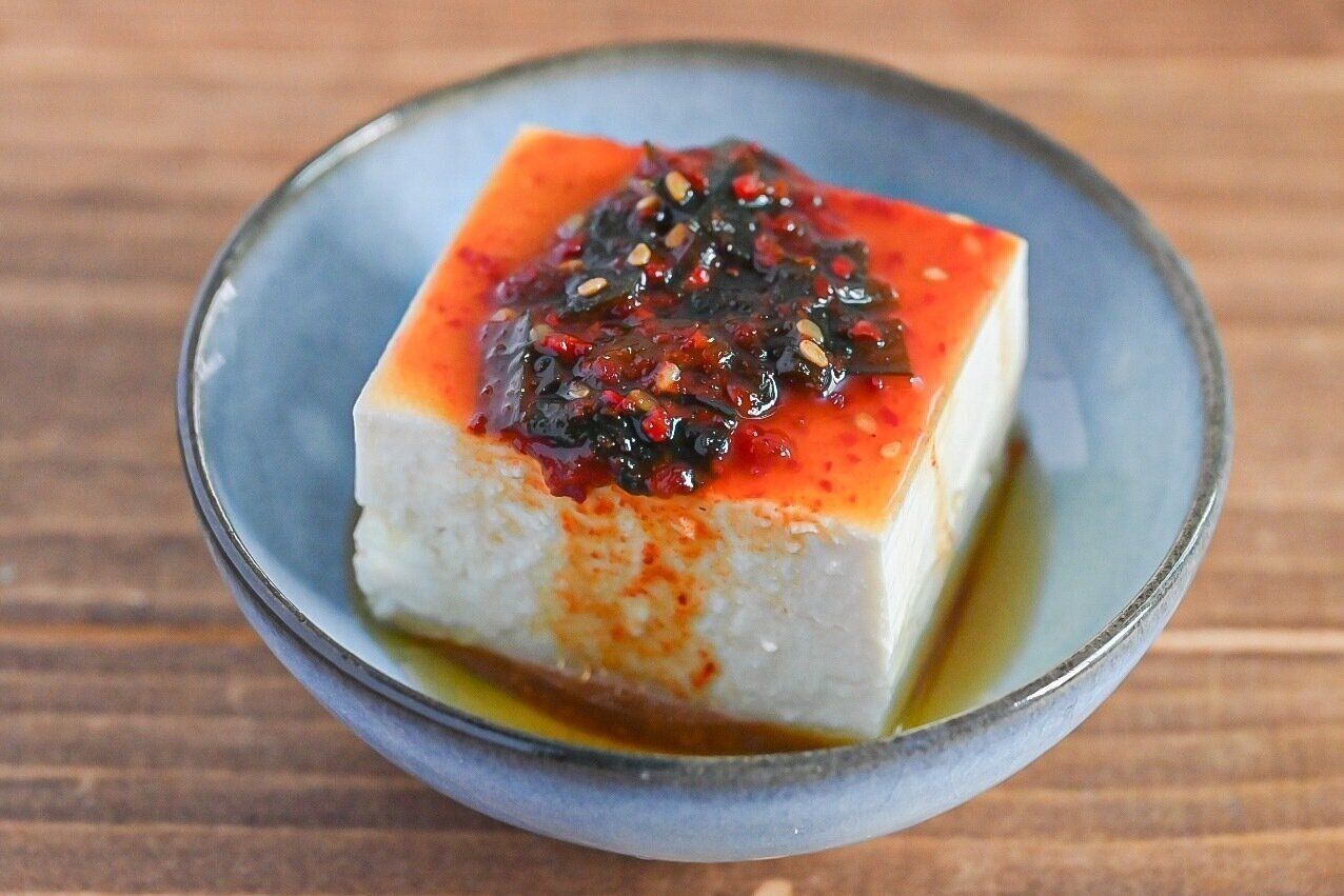 旨辛ニラだれ豆腐