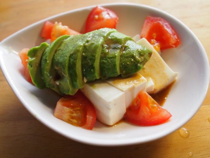 味噌汁にバター…じつは合うんです!絶対試したくなる「いつもの料理にひと工夫」のアイデア6選