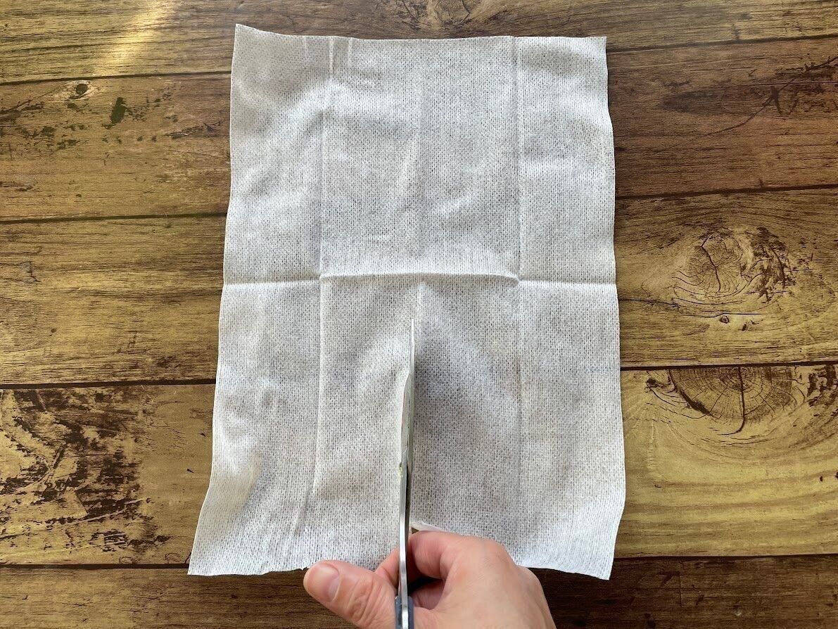 フローリングワイパー用のシートを切って使える