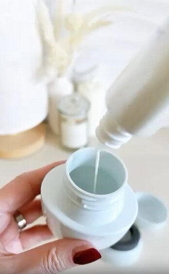 【ダイソー】ボトルの口が大きいので詰め替えも楽々