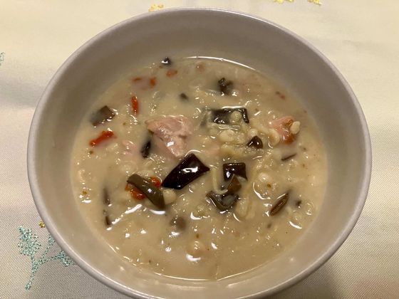 具材たっぷりのスープ