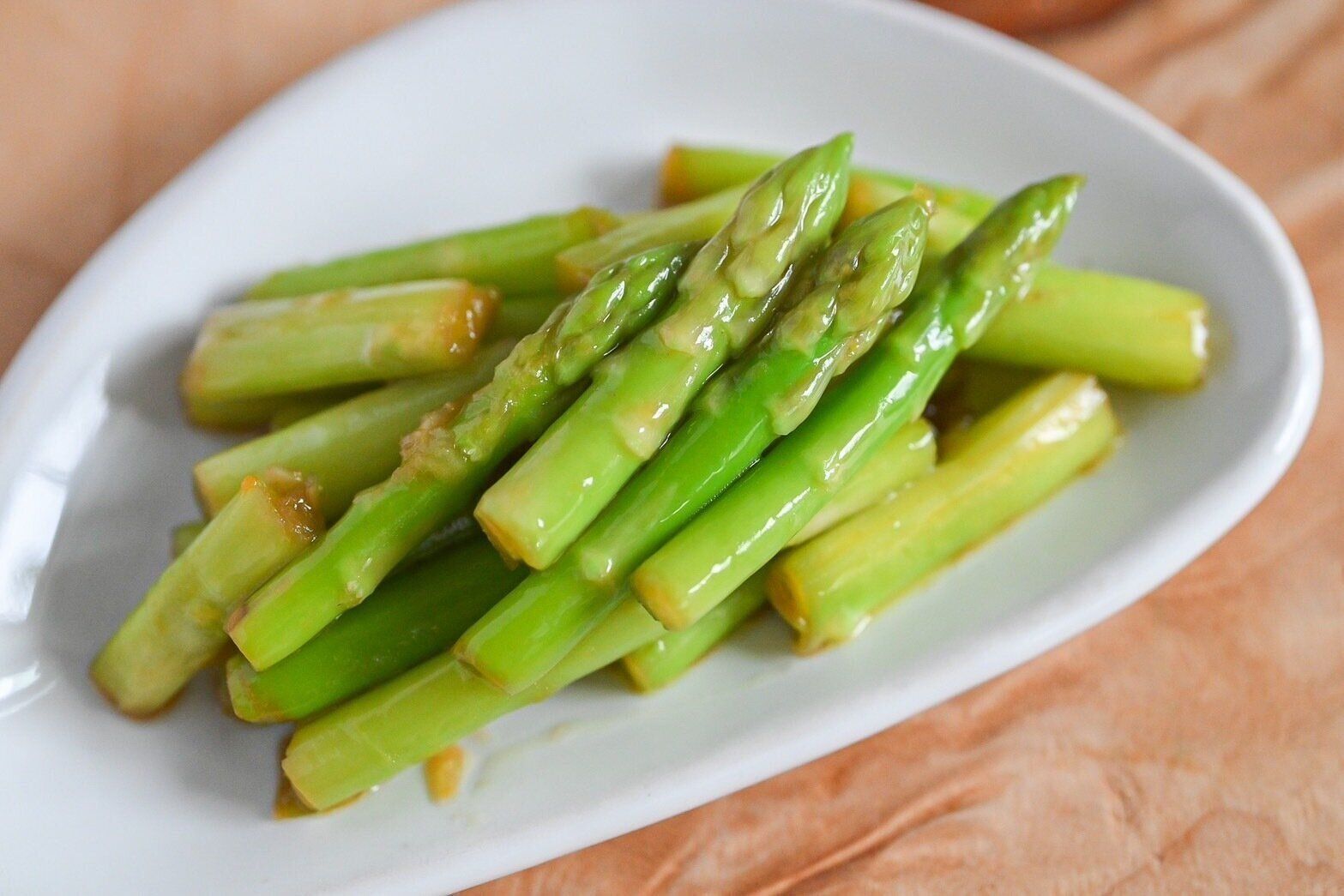 アスパラガスのマーマレード和え