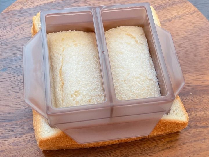 ぎゅっと押すだけでパックサンドができる!