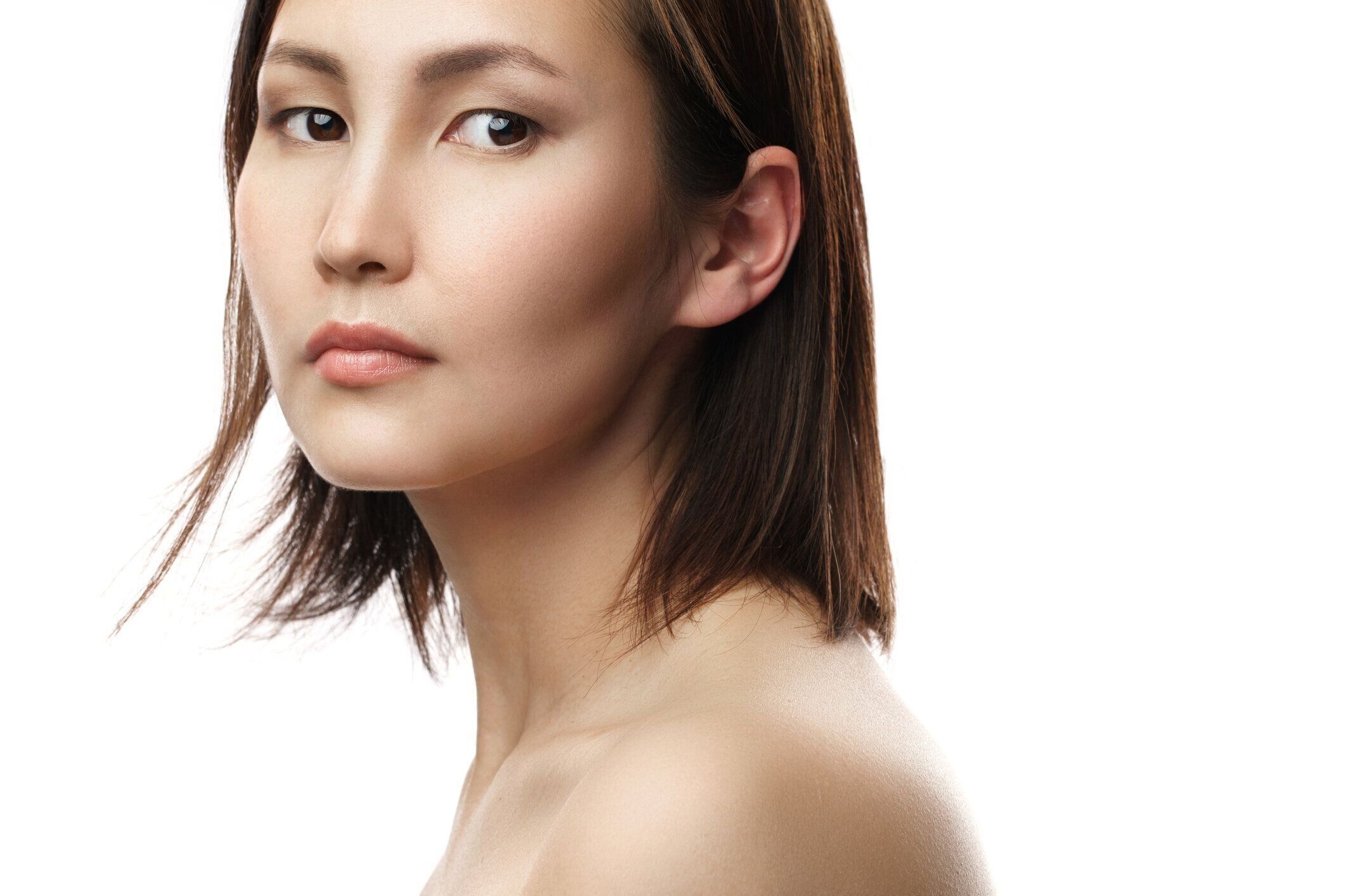 若くて美しいアジアの女性の肖像