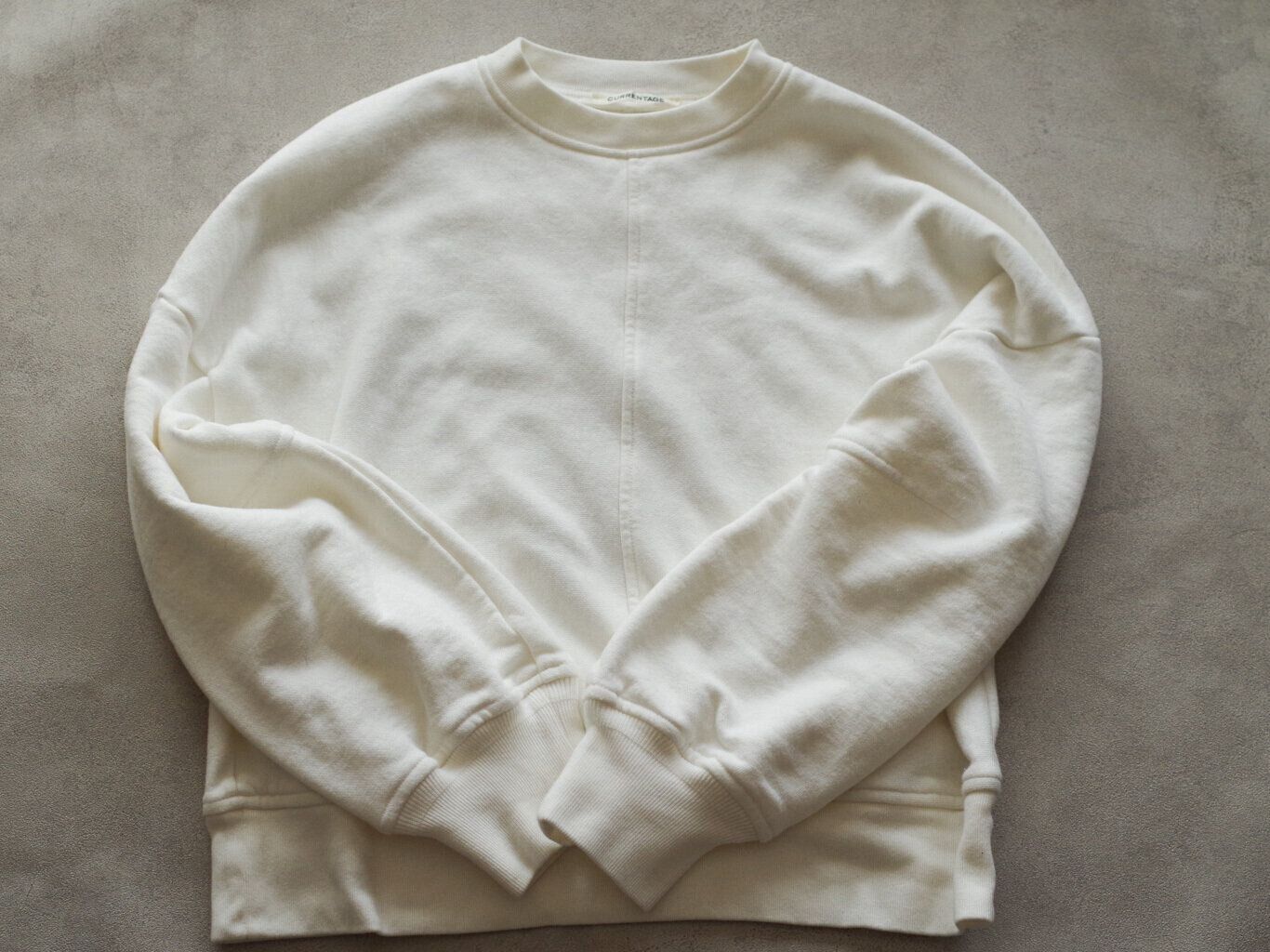 これで失敗しない！オバさんぽく見せないスウェットコーデ3選