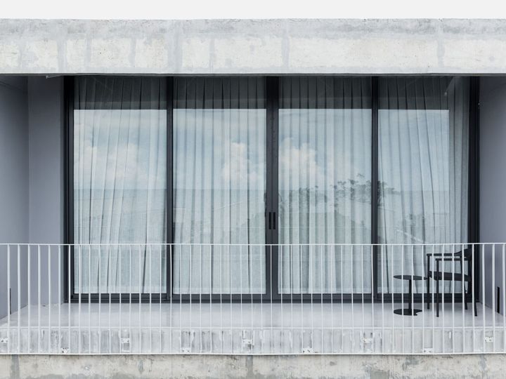 掃除のプロに聞いた ベランダ掃除ってどれくらいサボってもいいものなの サンキュ 掃除のプロに聞いた ベランダ掃除ってどれくらいサボってもいいものなの サンキュ