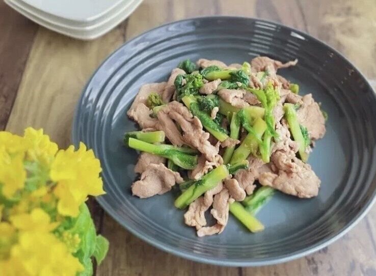 菜花と豚肉のオイスターソース炒め