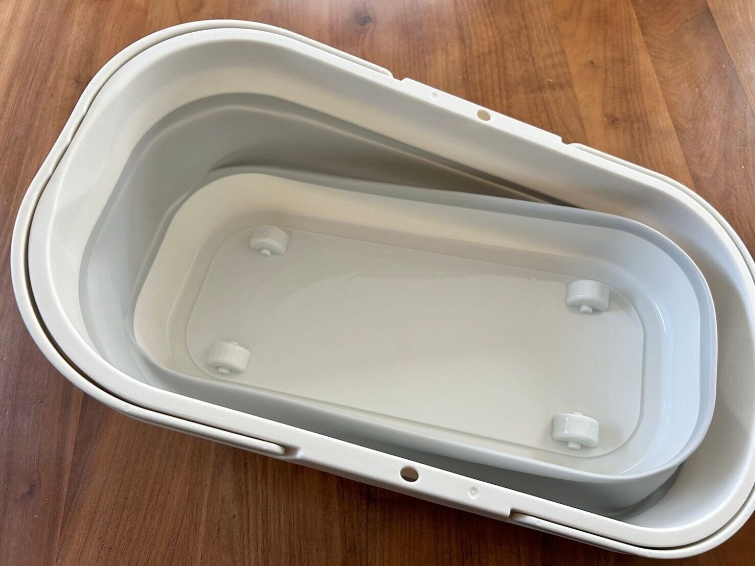 バケツを買うならコレ！ 3COINSの折りたたみバケツは機能性抜群でちょっと違うんです