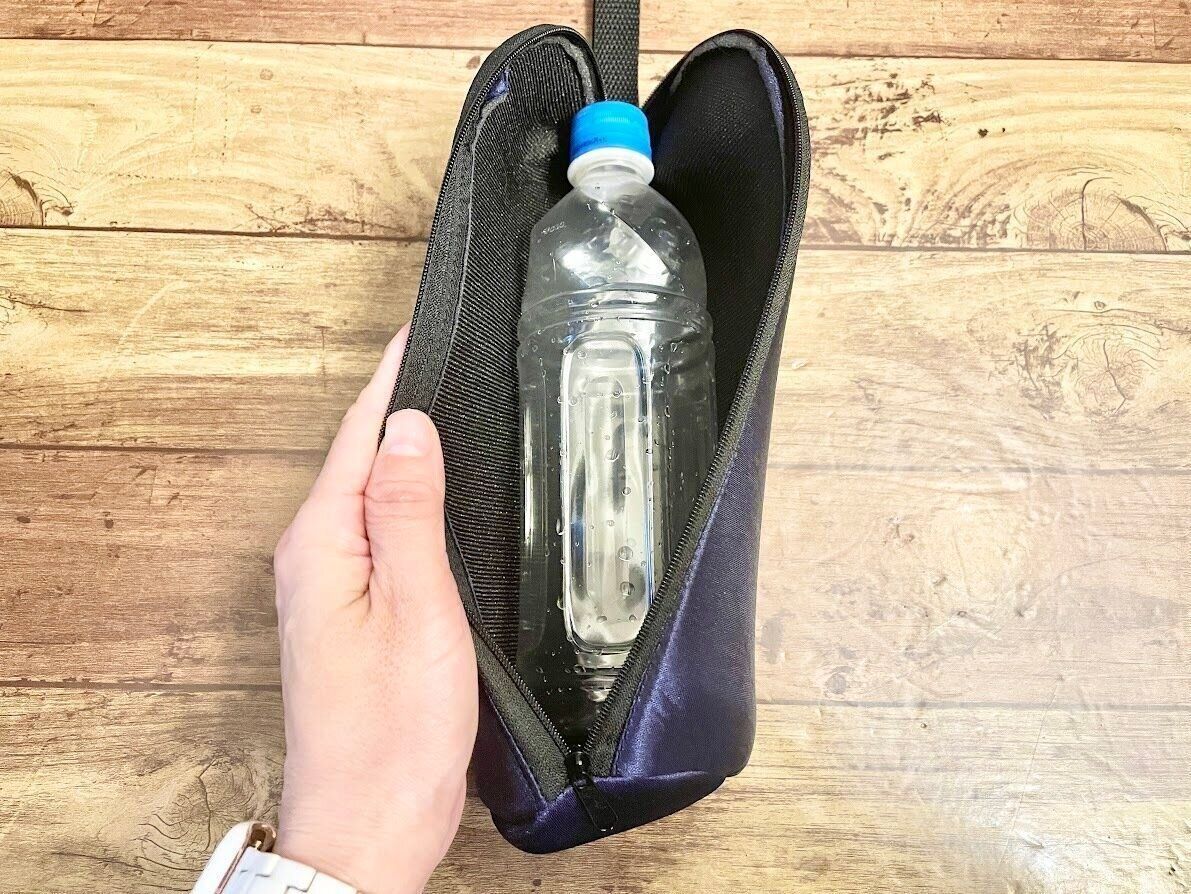 500mlのペットボトルがすっぽり入る