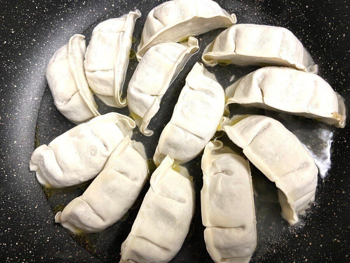 肉のロピアが作る餃子