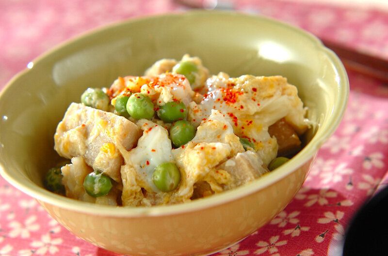 エンドウ豆の卵とじ