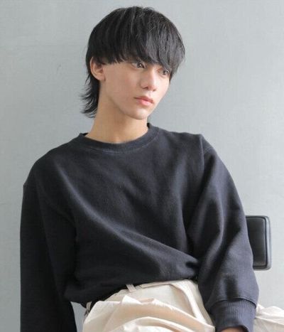 メンズ髪型ウルフ【2022最新】時代に合わせて変化し続けている!クールなウルフヘアカタログ