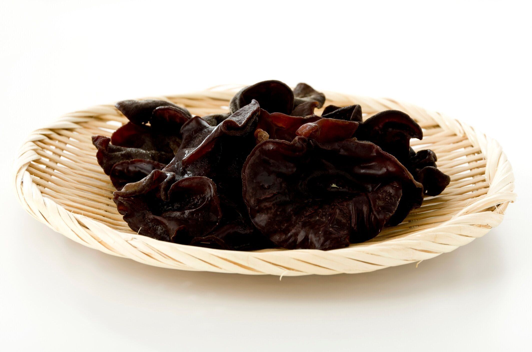 管理栄養士監修 きくらげ の主な栄養素とカロリーと効能まとめ おすすめな調理方法とレシピ3選 サンキュ