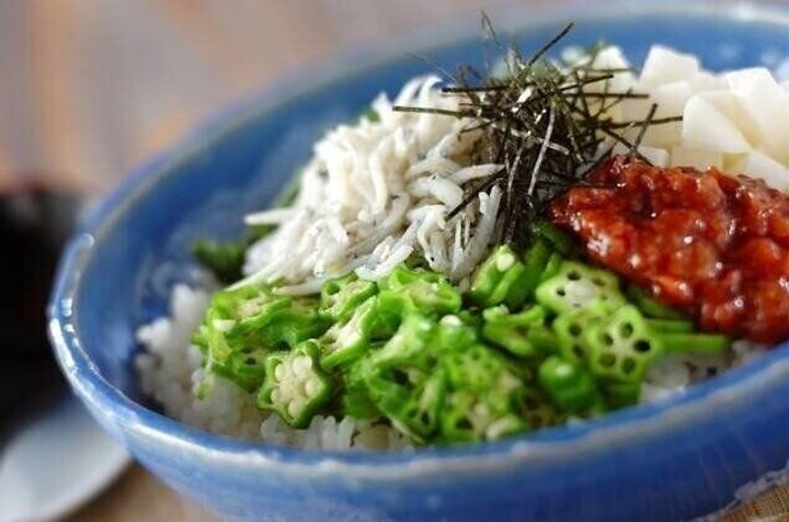長芋入りネバネバ丼