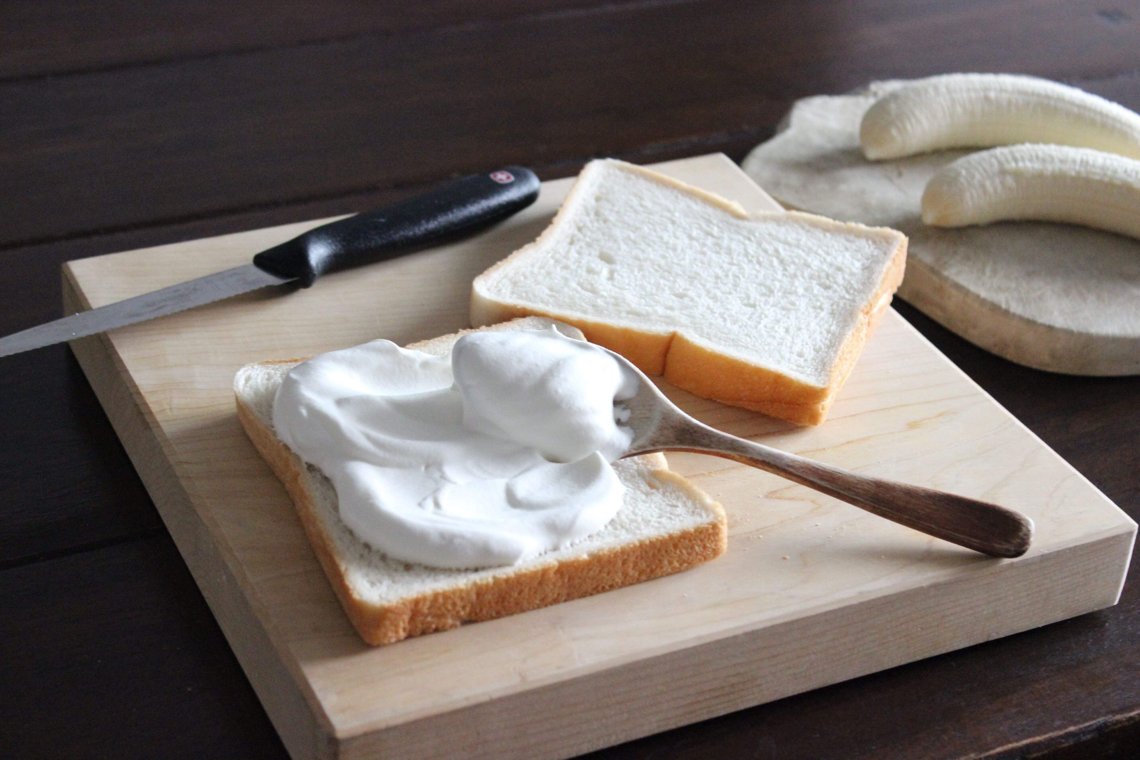 作らないおやつ お手軽なのに まるでケーキなバナナクリームサンド サンキュ