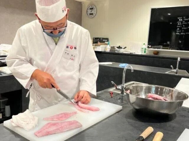 寿司職人としてセカンドキャリアを築く｜40・50代からの“開業支援一体型”新コース、募集開始　画像