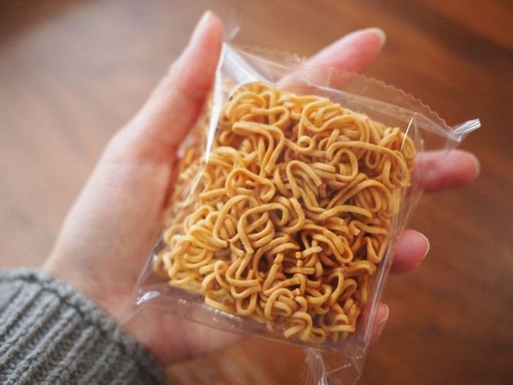 無印良品の傑作 大袋チキン味ミニラーメン はそのままでも調理しても サンキュ 無印良品の傑作 大袋チキン味ミニラーメン はそのままでも調理しても サンキュ