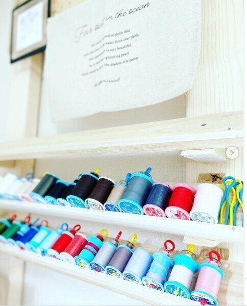 【ディアウォール】ハンドメイド好き必見！見た目も使い勝手も抜群なミシン糸棚