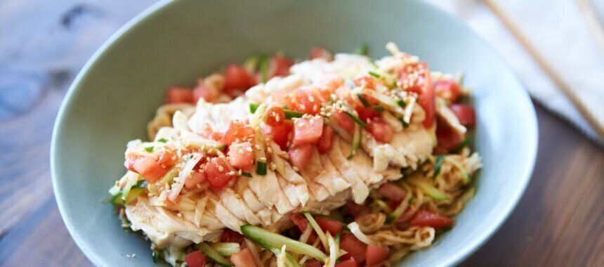 【火を使わない】切り干し大根と蒸し鶏のおかずサラダ