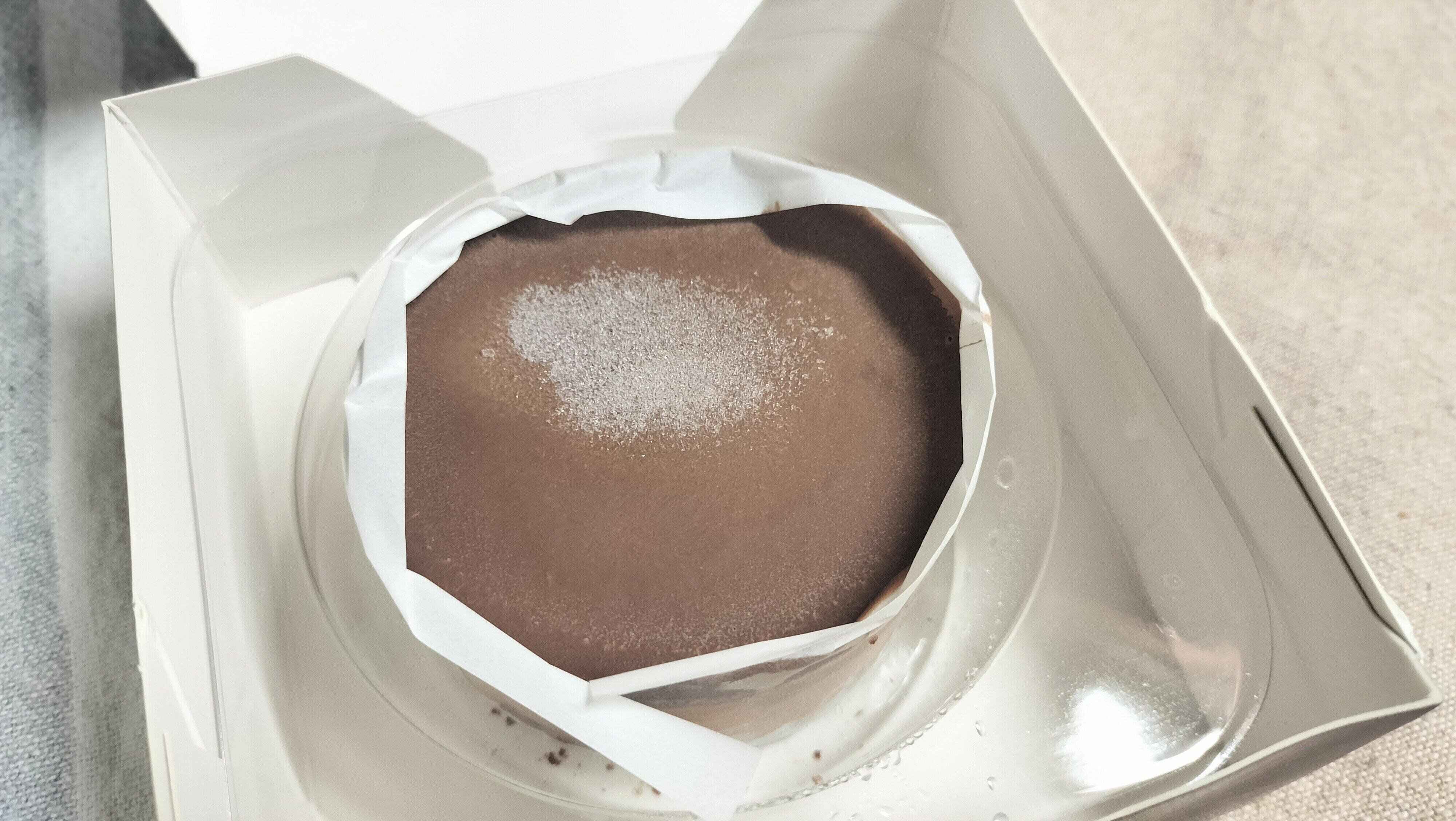 解凍前のガトーショコラ