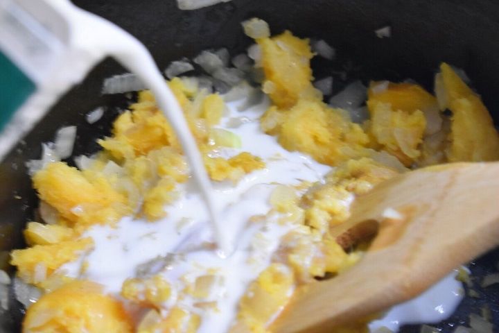 焼き芋がまさかのスープに 心もカラダもポカポカ温まるポタージュレシピ サンキュ 焼き芋がまさかのスープに 心もカラダもポカポカ温まるポタージュレシピ サンキュ