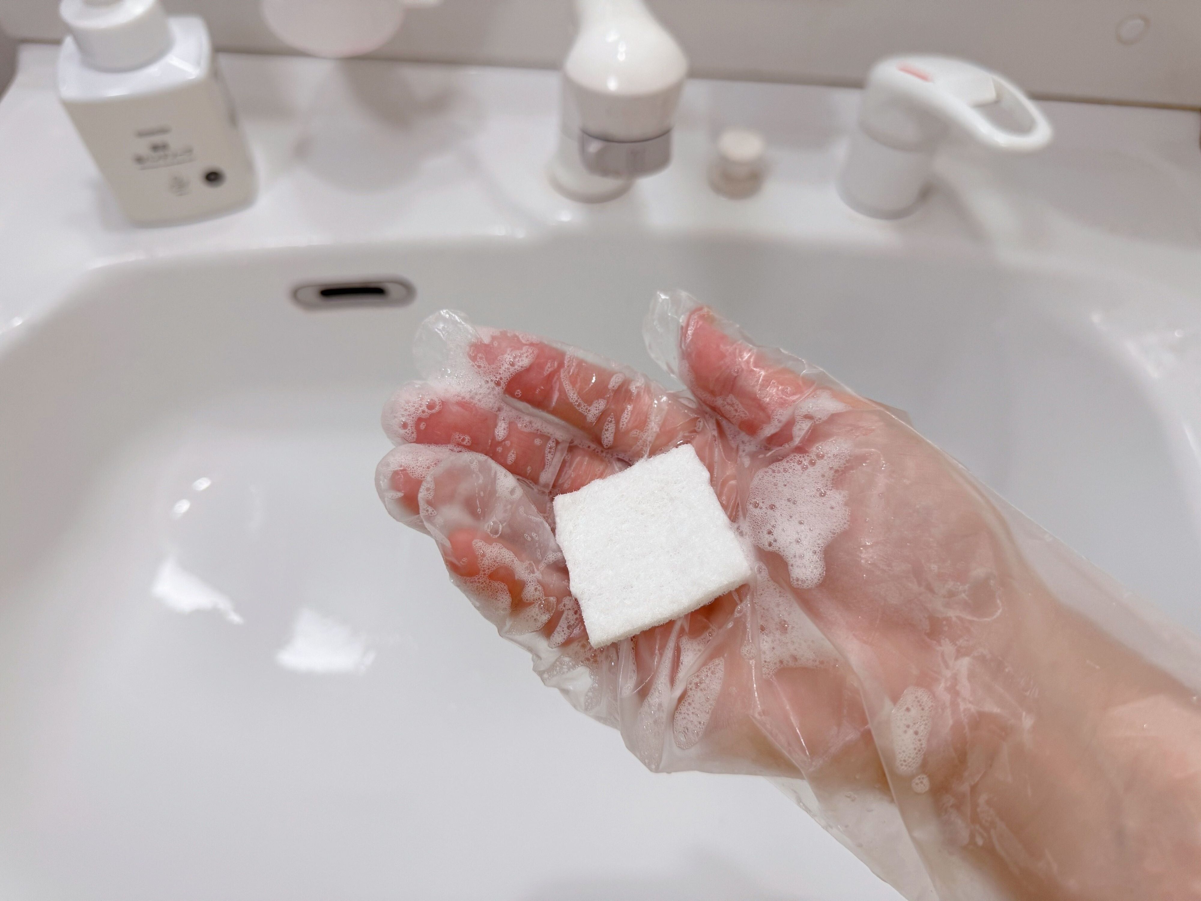 2．洗剤付 水で泡立つ不織布クリーナー