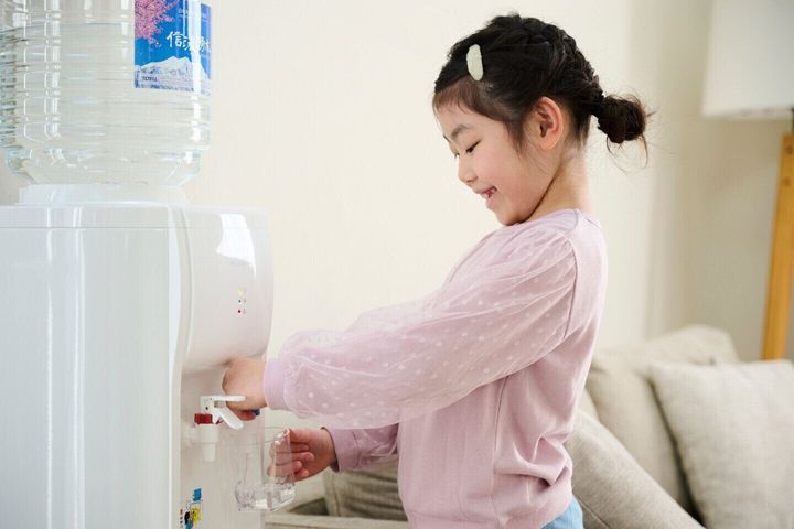 子どもが自分で水分補給!おいしい天然水「信濃湧水」