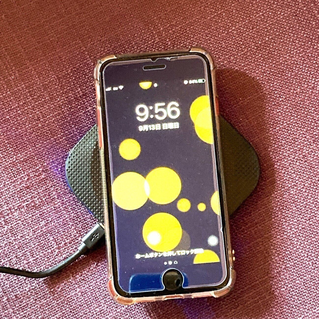 スマホの置くだけ充電が500円で使える時代に ダイソー ワイヤレスチャージャー レビュー サンキュ