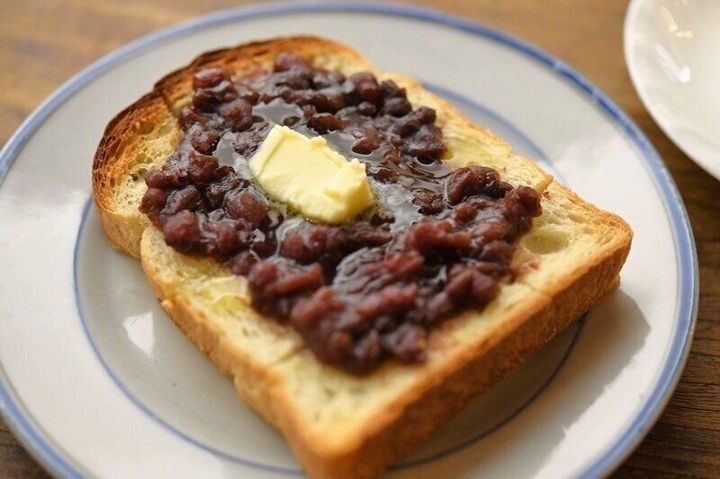 食パンを使ったあんバタートースト