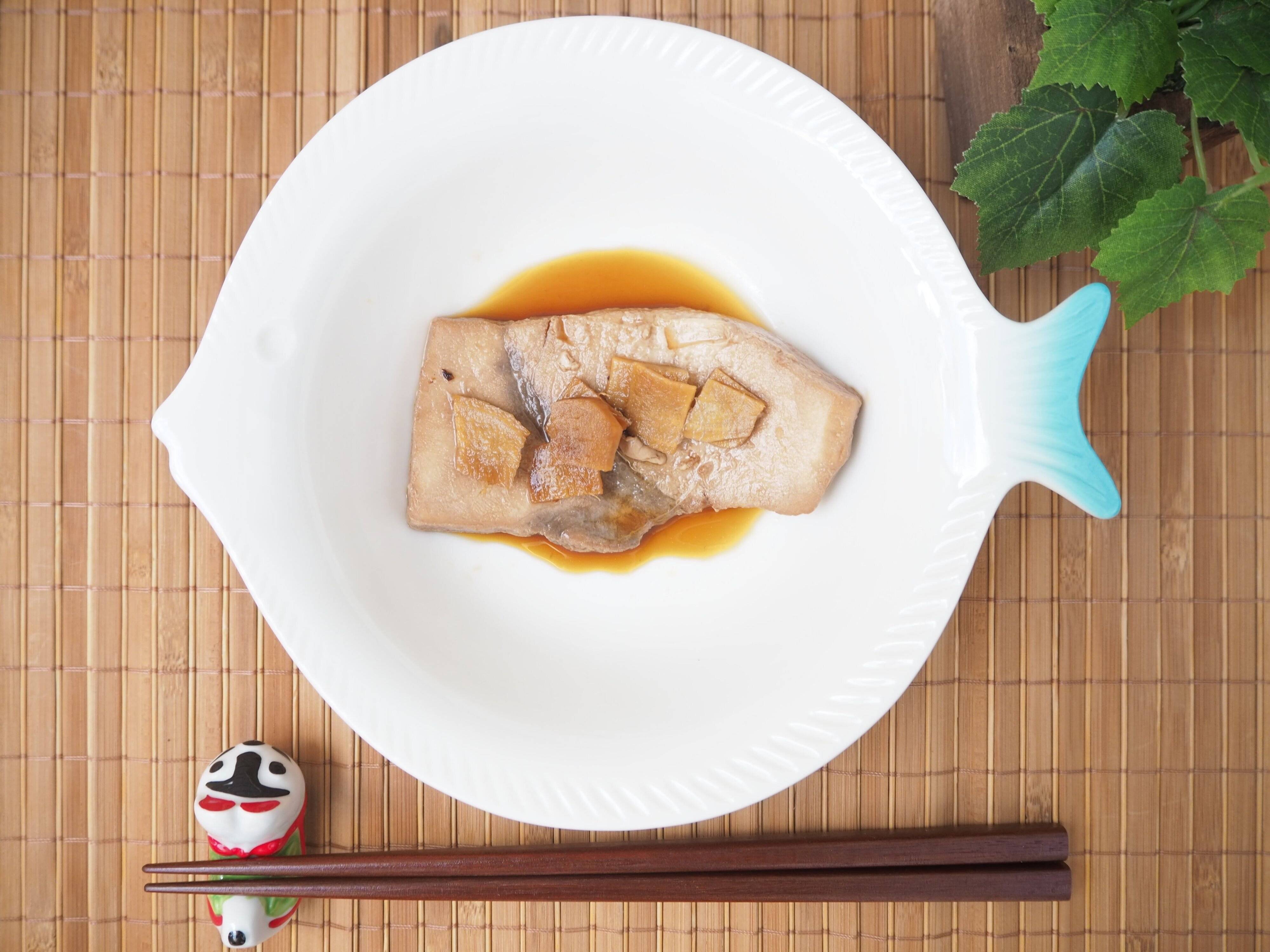 お金をかけずにできる 魚の生ごみの臭い問題を簡単解決 サンキュ