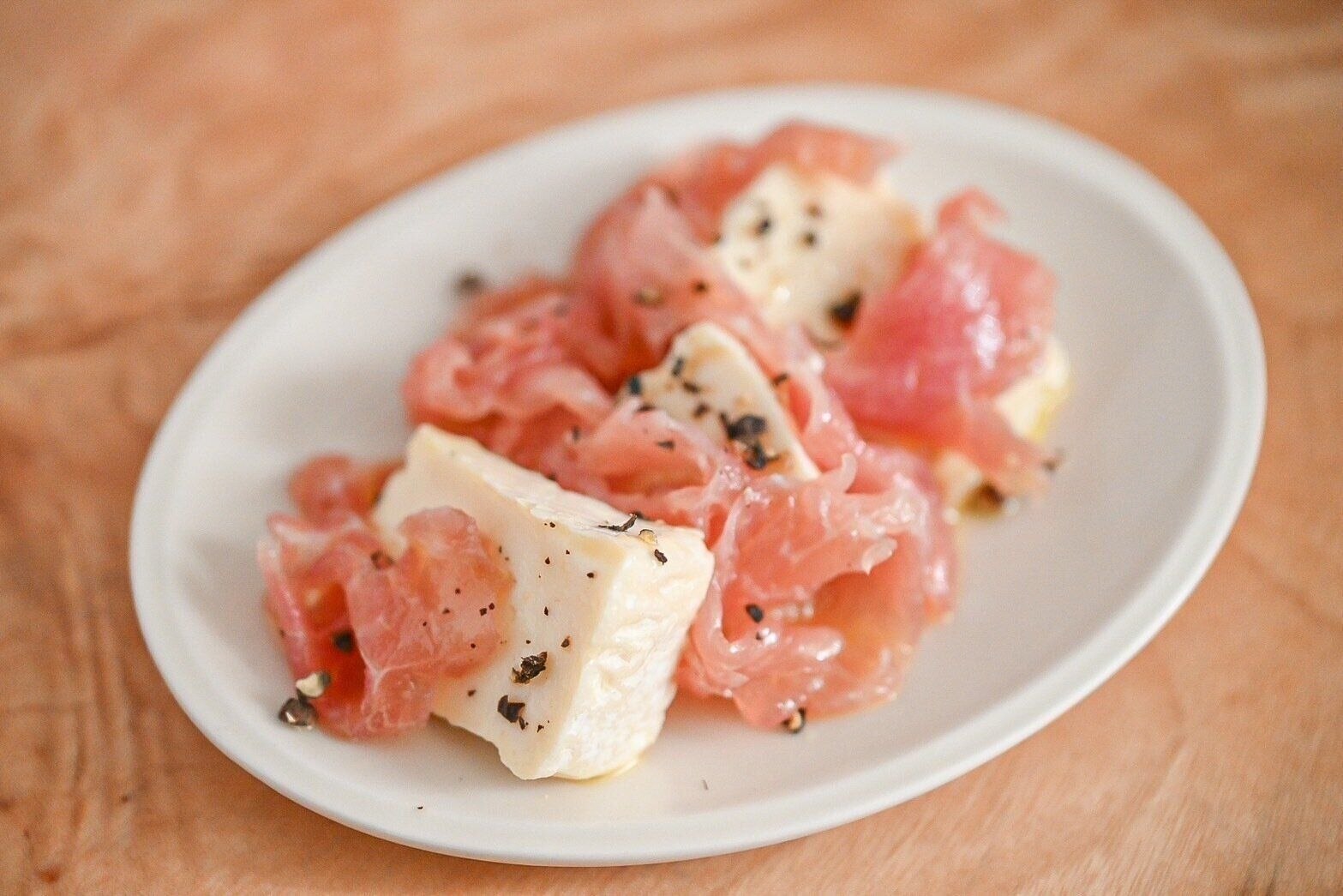 生ハムとカマンベールチーズ和え