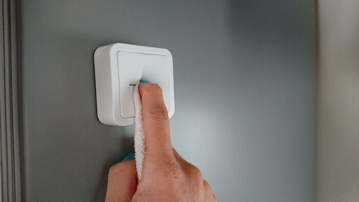 タオルを指で差し込むだけで簡単に使える