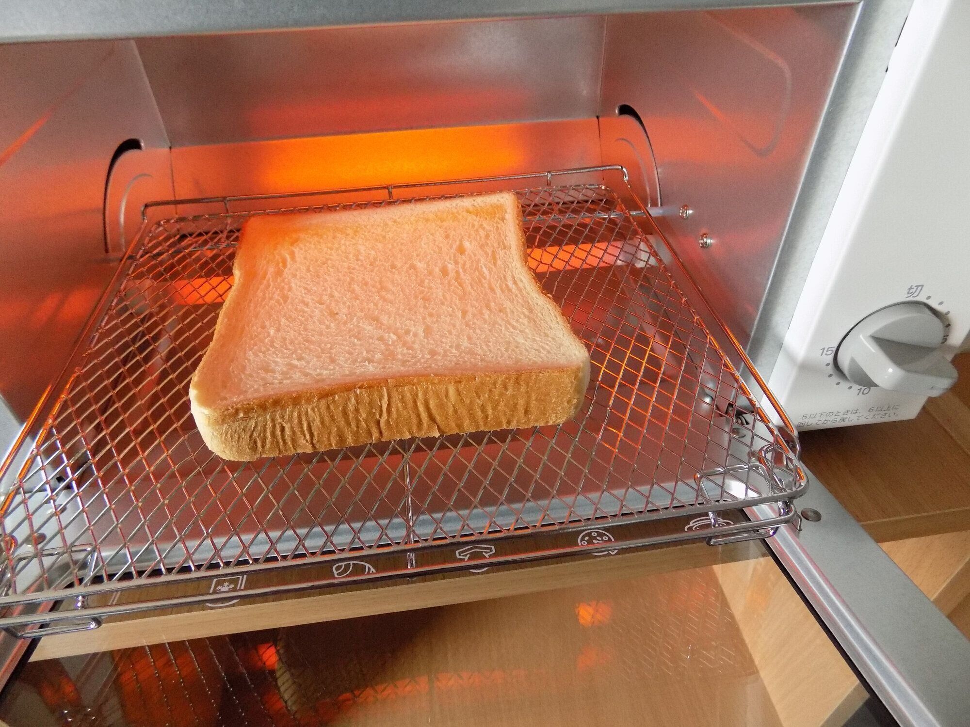 パン、トースター