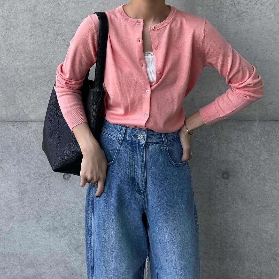 【ユニクロ】どの色にする？着回し自在「UVカットクルーネックカーディガン」コーデ集