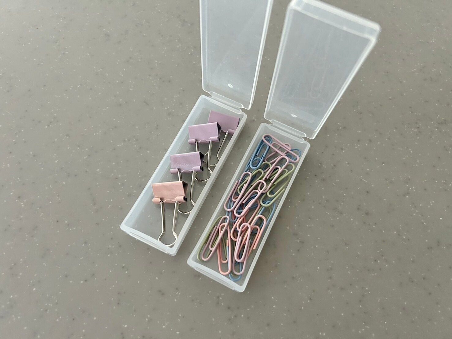 【ダイソー】絶対便利！きれいに仕分けして持ち運びできるカスタム小物収納ケースは複数個買いがおすすめ