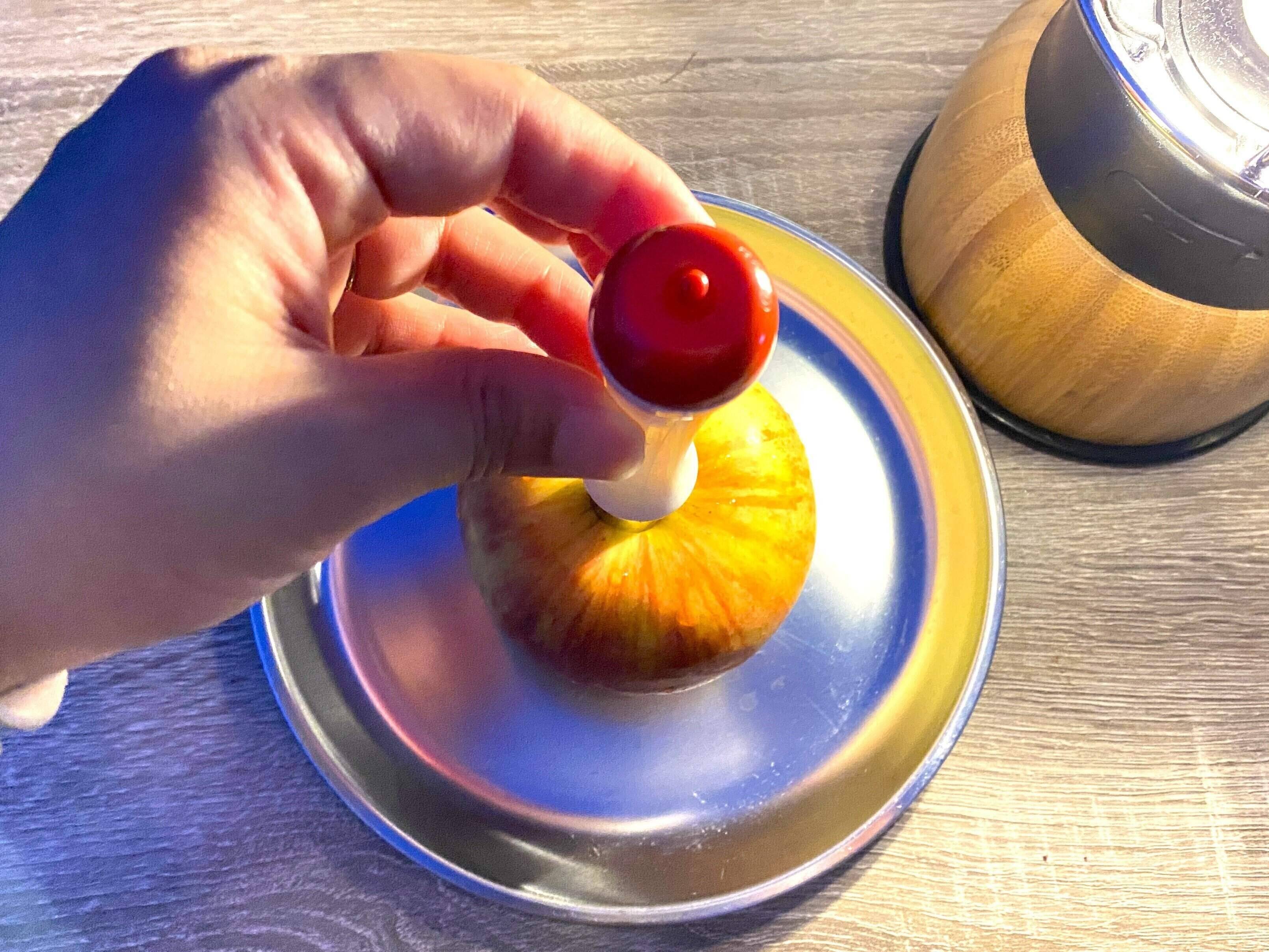 【DAISO】りんごの芯抜き