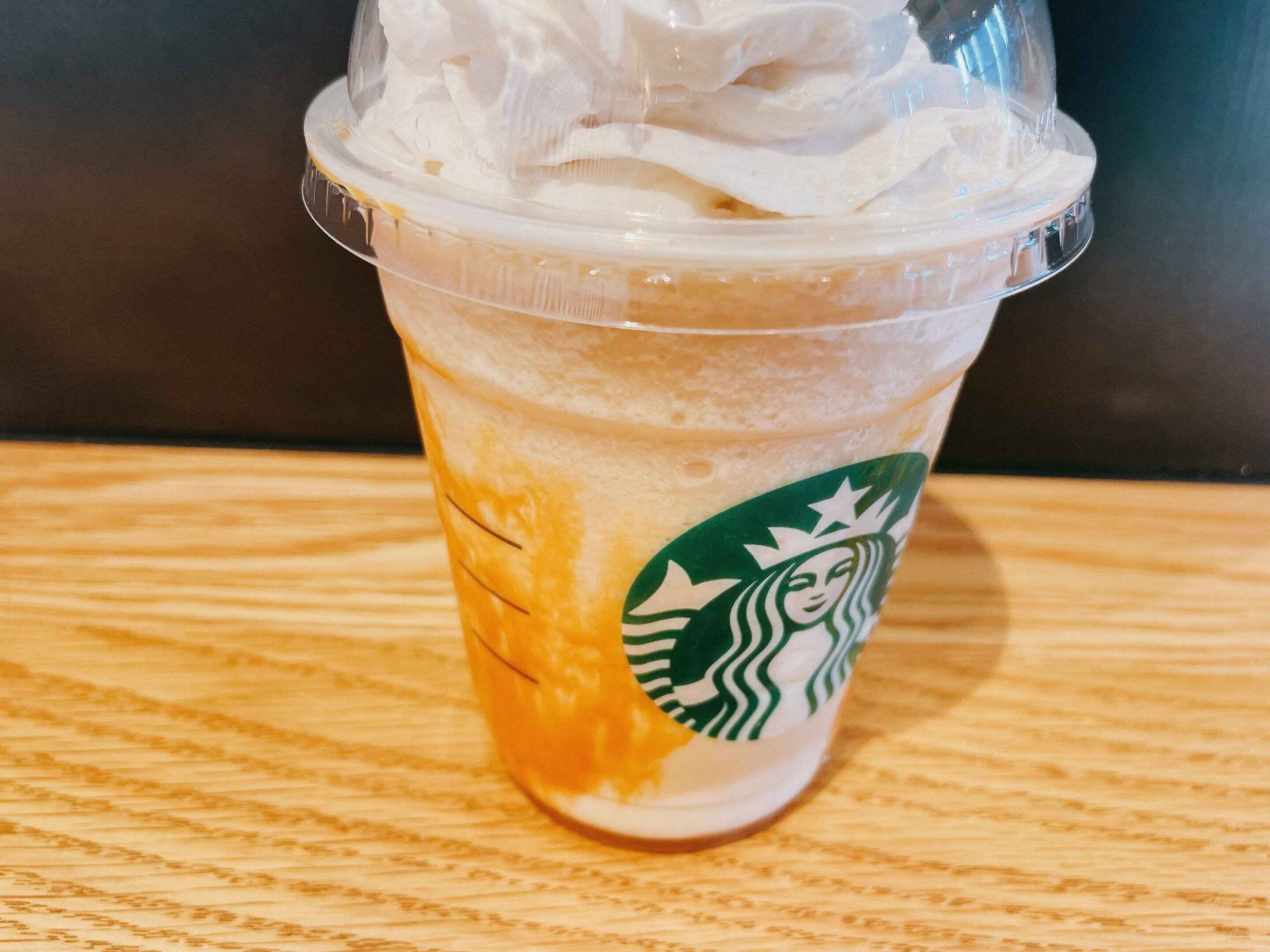 キャラメリーミルクコーヒーフラペチーノ