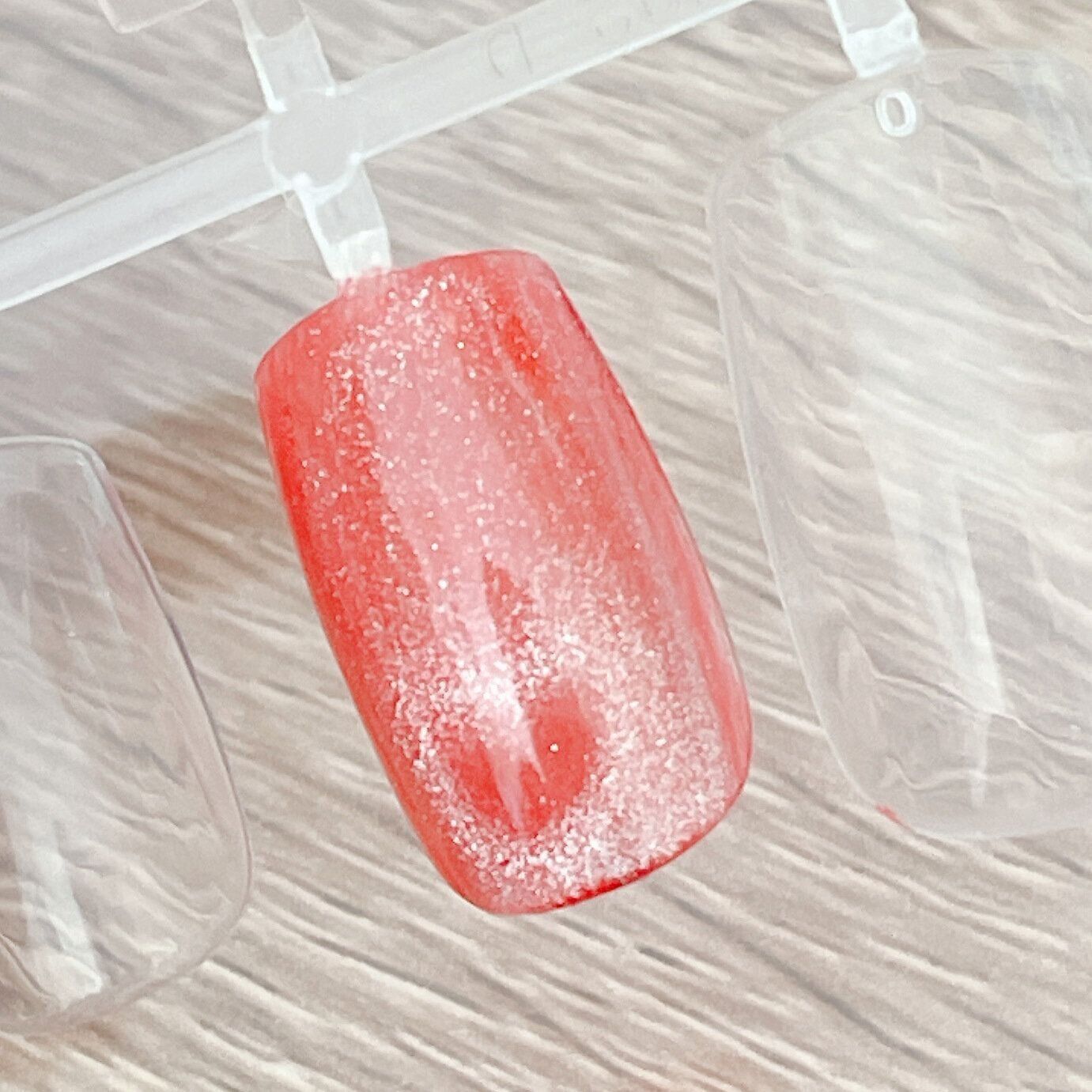 マグネットハートネイル