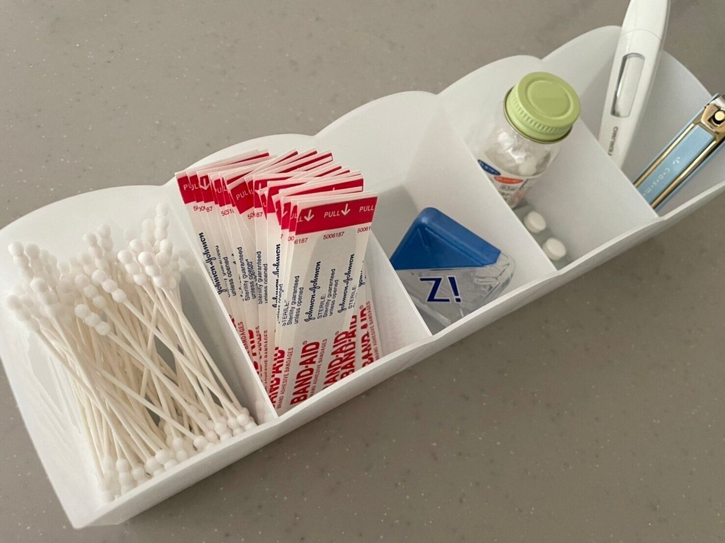 お出かけ用品やケアグッズ入れに