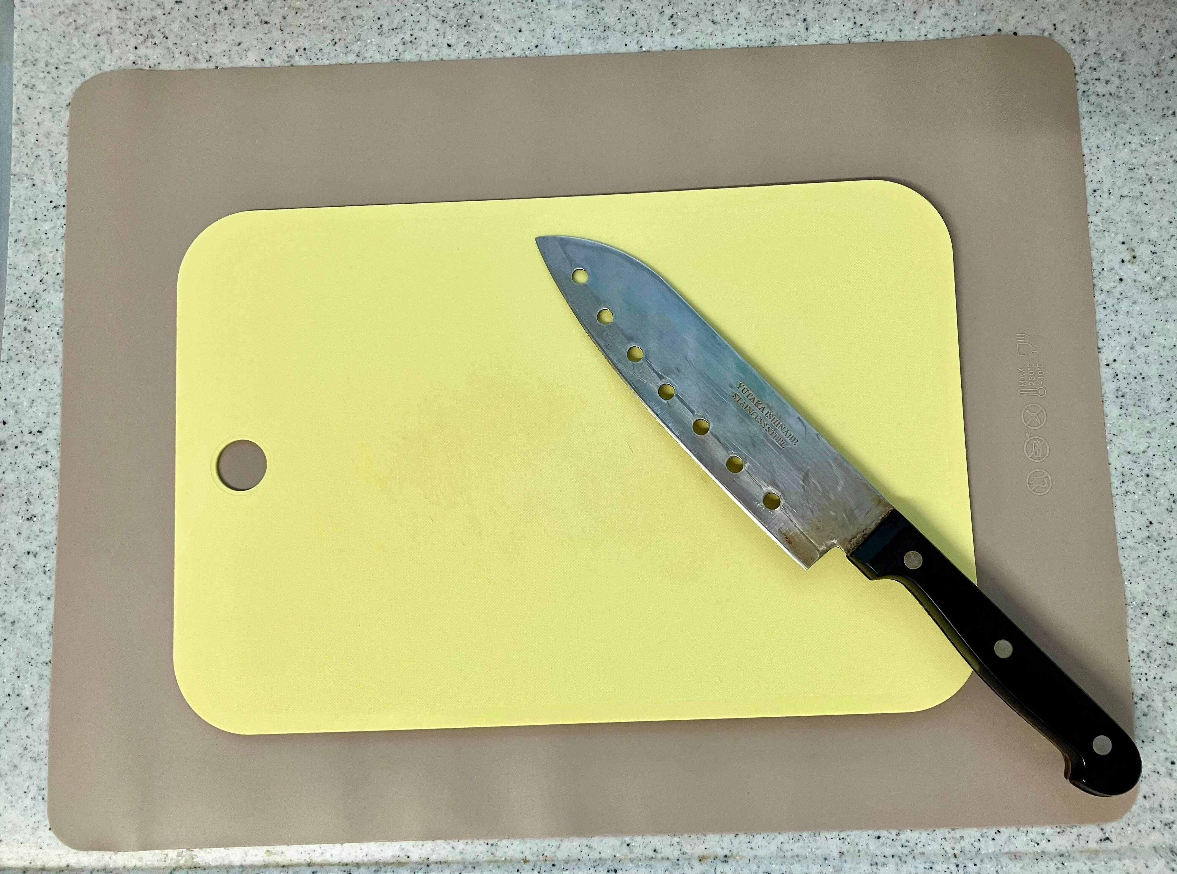 まな板の下敷きとしても