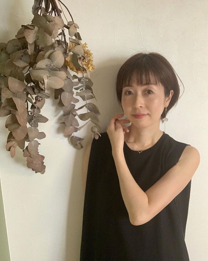 40代女性に似合うふんわりショートヘアスタイル!ナチュラルな丸みのマッシュシルエット