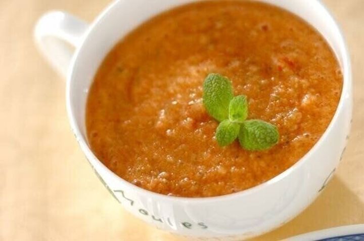 食パンを使ったガスパチョ