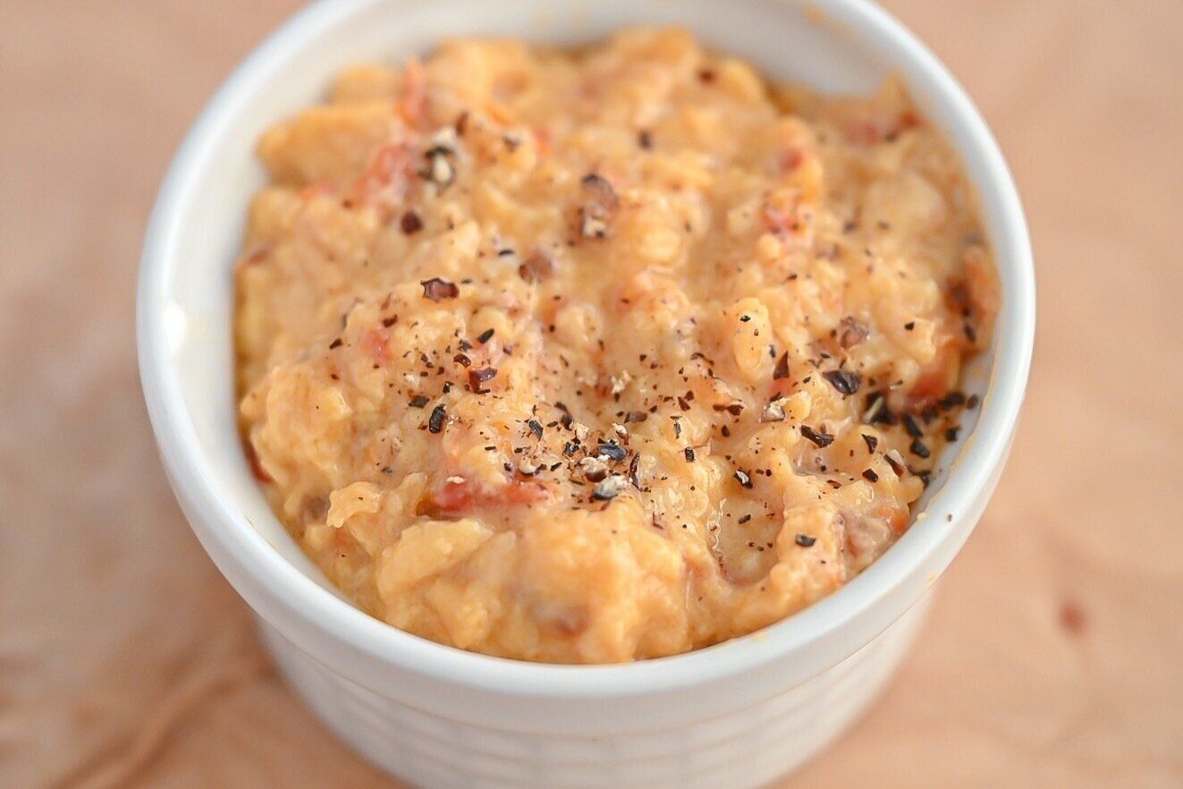 ココットに入ったスクランブルエッグ