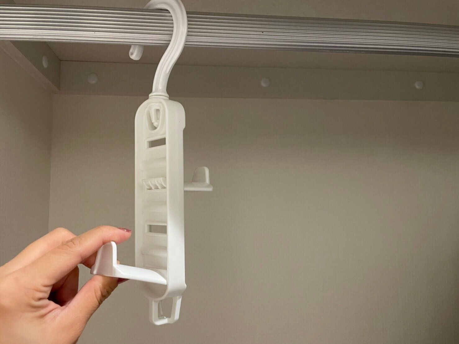 フックの位置が調整可能で便利