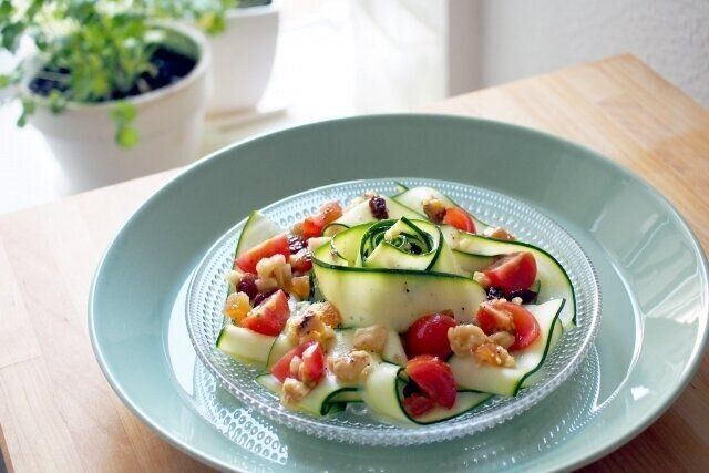 ズッキーニのサラダ