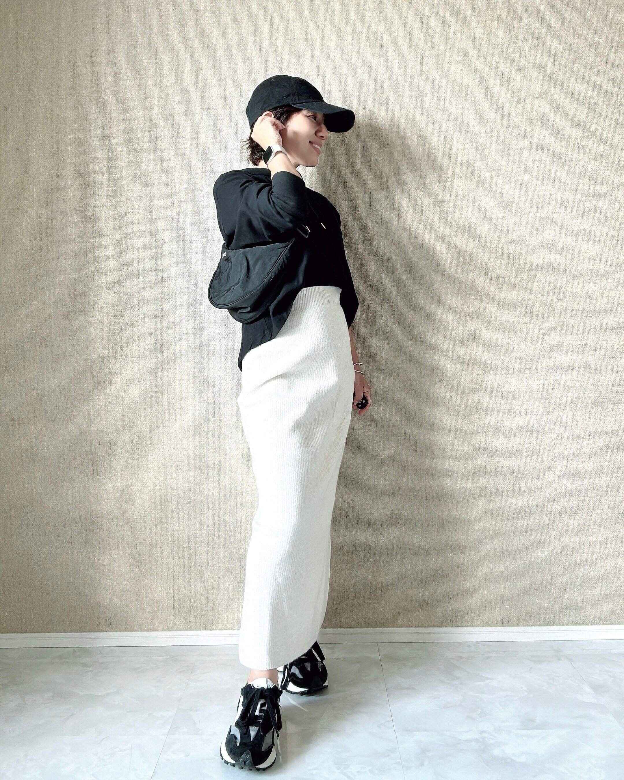 ユニクロ　3Dスフレヤーンスカート