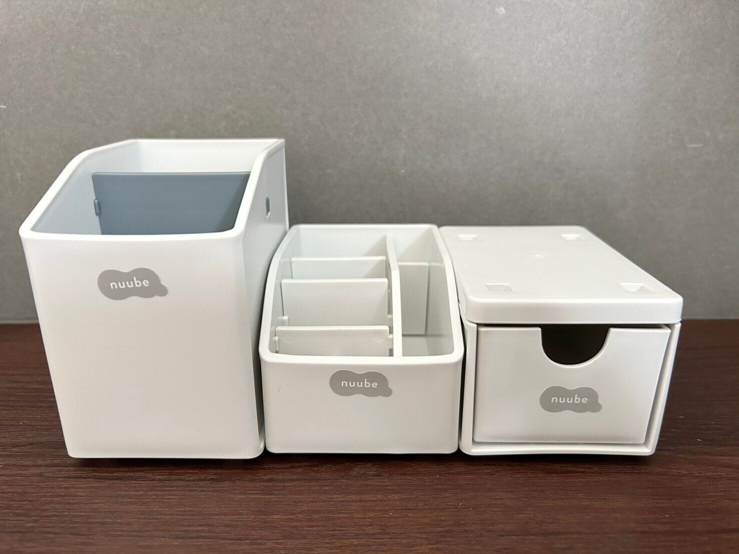 【セリア】セット買いがおすすめ！整理収納のプロも絶賛、デスク周りの文具収納に悩んだときにおすすめのアイテム